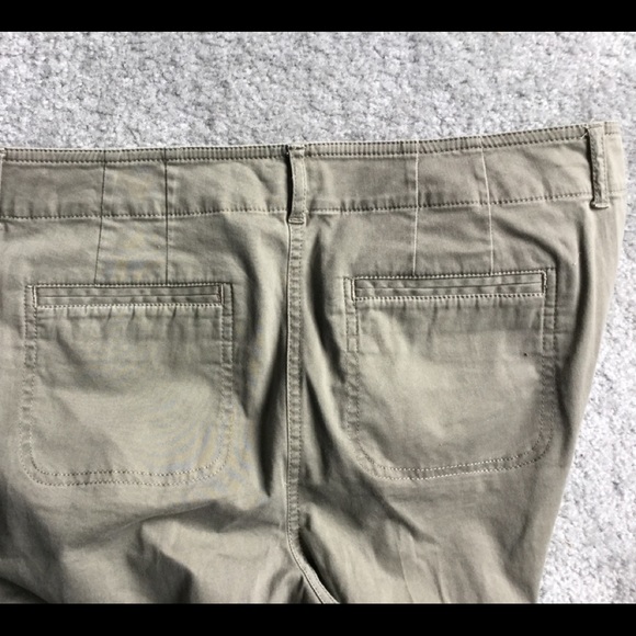 J.Jill Army Green Crop Pants - Picture 3 of 5